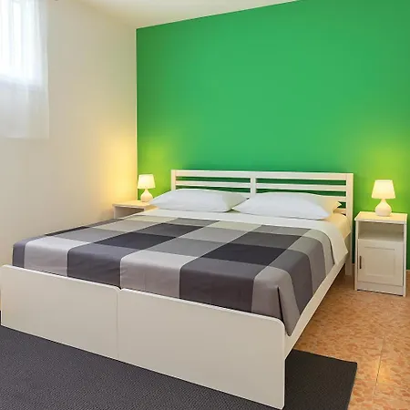 Elegante Bilocale A Metro E Relax Appartement *