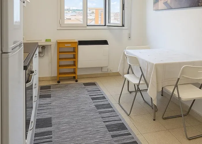 Elegante Bilocale A Metro E Relax Appartement *